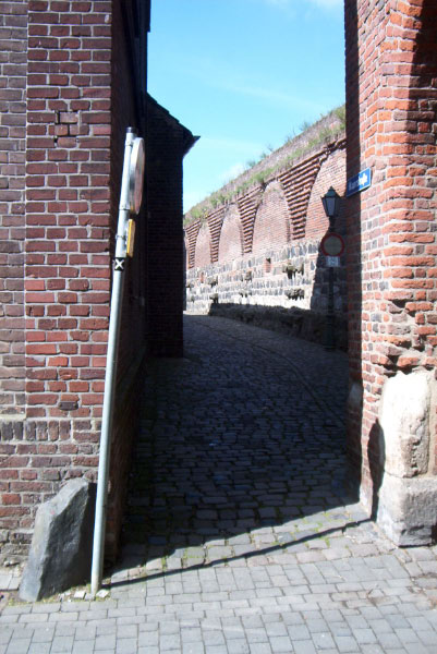 IM004366