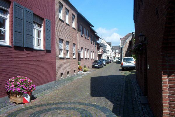 IM004376