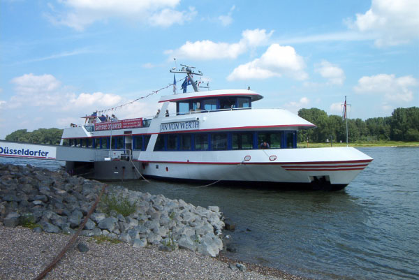 IM004390